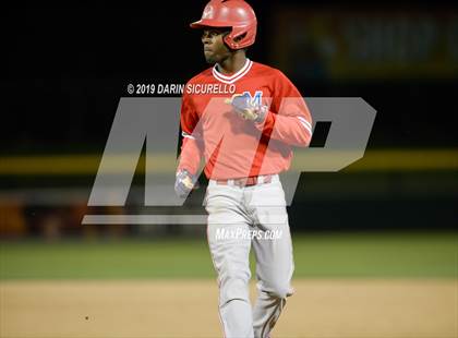Thumbnail 2 in Red Mountain vs. Mountain View photogallery.