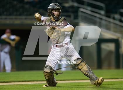 Thumbnail 3 in Red Mountain vs. Mountain View photogallery.