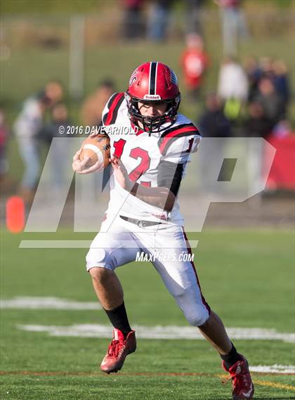 Thumbnail 1 in Cape Elizabeth vs. Wells (MPA Class C Regional Final) photogallery.