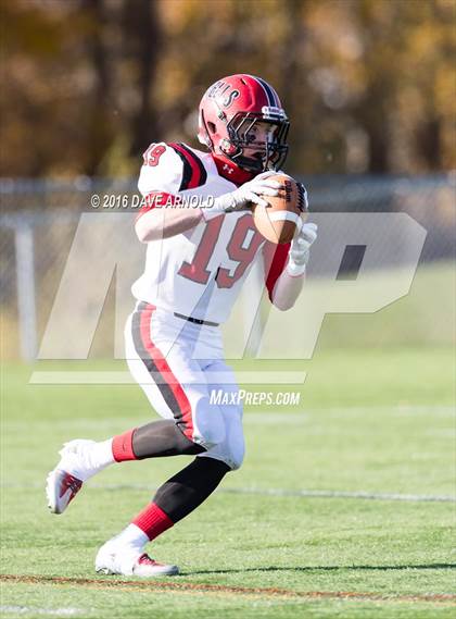 Thumbnail 2 in Cape Elizabeth vs. Wells (MPA Class C Regional Final) photogallery.
