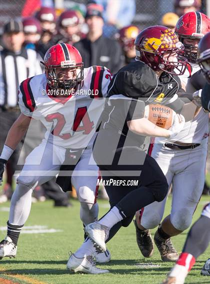 Thumbnail 2 in Cape Elizabeth vs. Wells (MPA Class C Regional Final) photogallery.