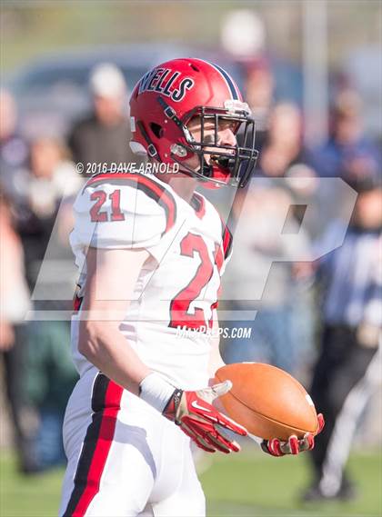 Thumbnail 2 in Cape Elizabeth vs. Wells (MPA Class C Regional Final) photogallery.