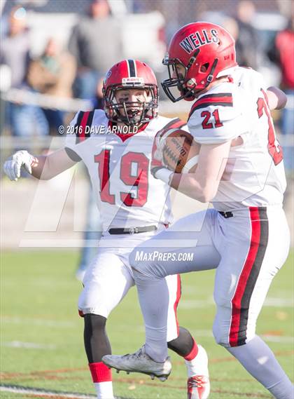 Thumbnail 3 in Cape Elizabeth vs. Wells (MPA Class C Regional Final) photogallery.