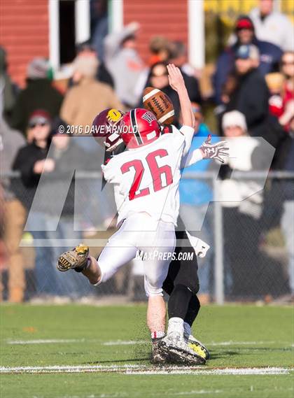 Thumbnail 2 in Cape Elizabeth vs. Wells (MPA Class C Regional Final) photogallery.