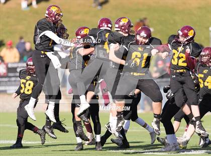 Thumbnail 2 in Cape Elizabeth vs. Wells (MPA Class C Regional Final) photogallery.