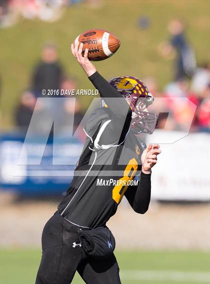 Thumbnail 3 in Cape Elizabeth vs. Wells (MPA Class C Regional Final) photogallery.