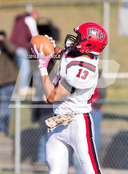 Thumbnail 2 in Cape Elizabeth vs. Wells (MPA Class C Regional Final) photogallery.