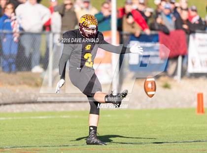 Thumbnail 3 in Cape Elizabeth vs. Wells (MPA Class C Regional Final) photogallery.