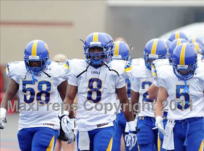 Thumbnail 2 in DeMatha vs. Loyola (I-95 Kickoff Classic) photogallery.