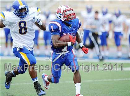 Thumbnail 2 in DeMatha vs. Loyola (I-95 Kickoff Classic) photogallery.