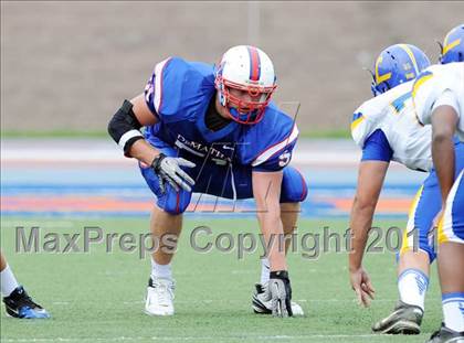 Thumbnail 2 in DeMatha vs. Loyola (I-95 Kickoff Classic) photogallery.