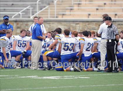 Thumbnail 3 in DeMatha vs. Loyola (I-95 Kickoff Classic) photogallery.