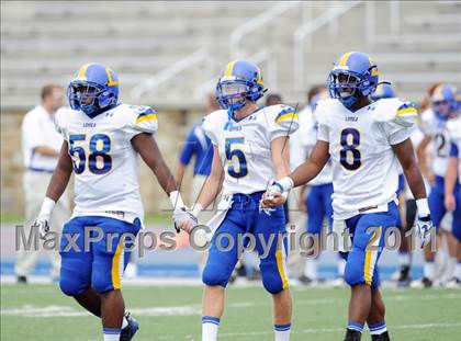 Thumbnail 3 in DeMatha vs. Loyola (I-95 Kickoff Classic) photogallery.