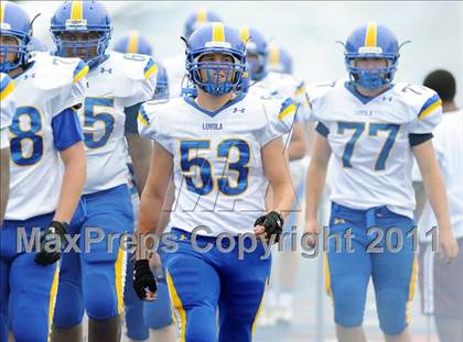 Thumbnail 3 in DeMatha vs. Loyola (I-95 Kickoff Classic) photogallery.