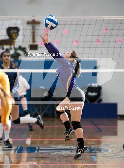 Thumbnail 2 in Thibodaux @ Ursuline Academy photogallery.