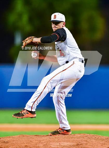 Thumbnail 3 in Highlands vs Burbank photogallery.
