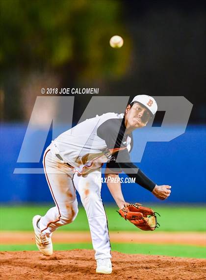 Thumbnail 3 in Highlands vs Burbank photogallery.