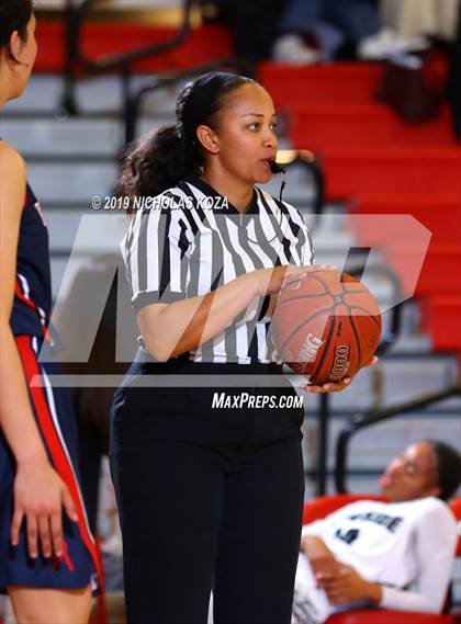Thumbnail 3 in Oxford Academy vs. Lakeside (CIF SS D2A Finals) photogallery.