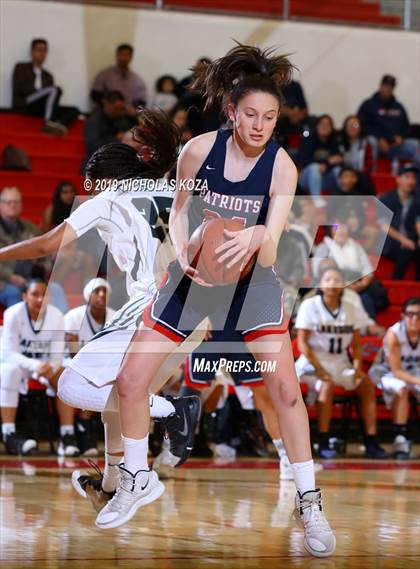 Thumbnail 2 in Oxford Academy vs. Lakeside (CIF SS D2A Finals) photogallery.