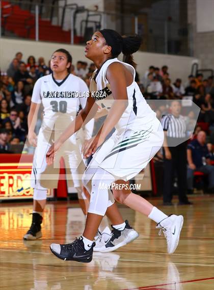 Thumbnail 3 in Oxford Academy vs. Lakeside (CIF SS D2A Finals) photogallery.
