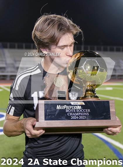 Thumbnail 1 in Madison Highland Prep vs Snowflake (AIA-2A Awards) photogallery.
