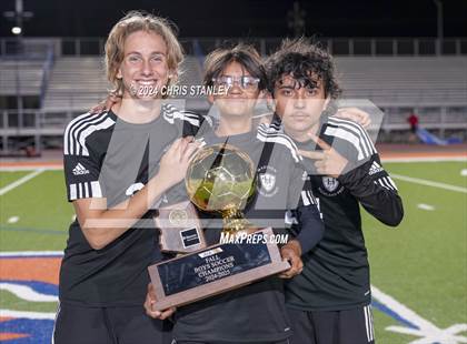 Thumbnail 2 in Madison Highland Prep vs Snowflake (AIA-2A Awards) photogallery.