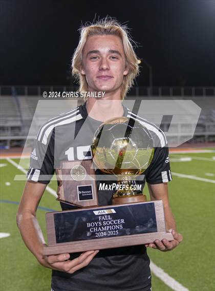 Thumbnail 1 in Madison Highland Prep vs Snowflake (AIA-2A Awards) photogallery.
