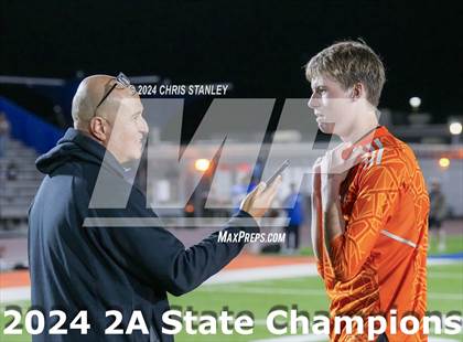 Thumbnail 3 in Madison Highland Prep vs Snowflake (AIA-2A Awards) photogallery.