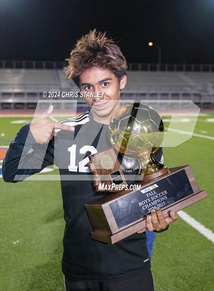 Thumbnail 1 in Madison Highland Prep vs Snowflake (AIA-2A Awards) photogallery.
