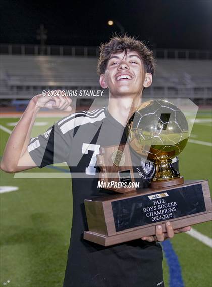 Thumbnail 2 in Madison Highland Prep vs Snowflake (AIA-2A Awards) photogallery.