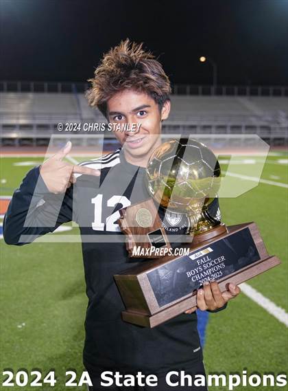 Thumbnail 2 in Madison Highland Prep vs Snowflake (AIA-2A Awards) photogallery.