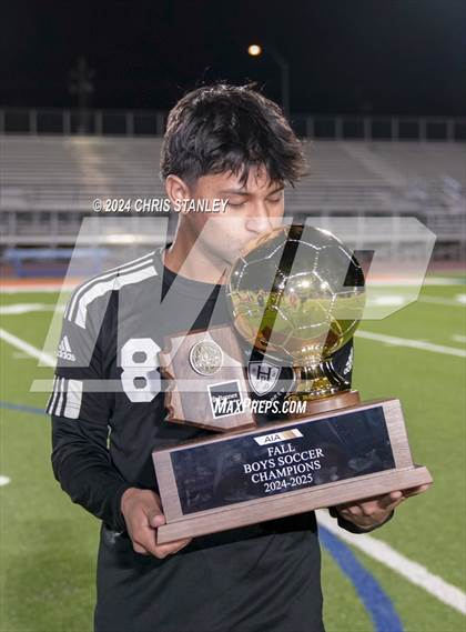 Thumbnail 2 in Madison Highland Prep vs Snowflake (AIA-2A Awards) photogallery.