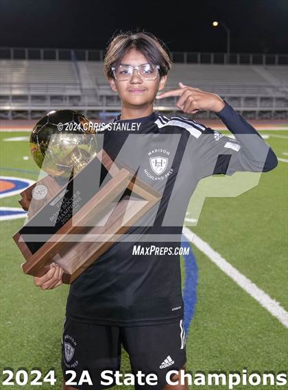 Thumbnail 1 in Madison Highland Prep vs Snowflake (AIA-2A Awards) photogallery.