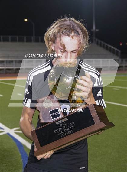 Thumbnail 2 in Madison Highland Prep vs Snowflake (AIA-2A Awards) photogallery.
