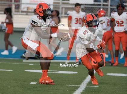 Thumbnail 1 in Central vs. Booker T Washington photogallery.