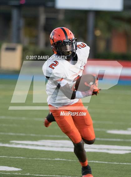 Thumbnail 3 in Central vs. Booker T Washington photogallery.