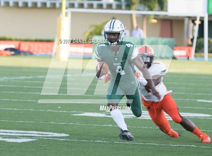 Thumbnail 2 in Central vs. Booker T Washington photogallery.