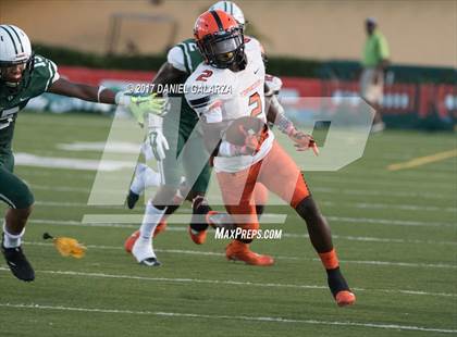Thumbnail 2 in Central vs. Booker T Washington photogallery.