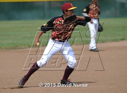 Thumbnail 2 in Knight vs. Highland photogallery.