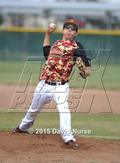 Thumbnail 2 in Knight vs. Highland photogallery.