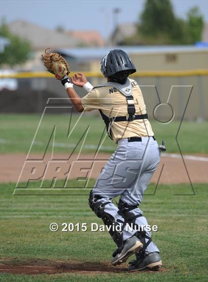 Thumbnail 2 in Knight vs. Highland photogallery.