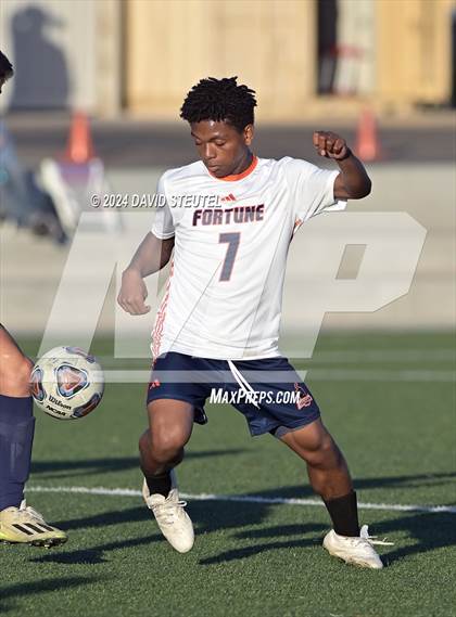Thumbnail 2 in Fortune Early College @ John Adams Academy Rsvl/Lin (CIF SJS D7 Quarter Final) photogallery.
