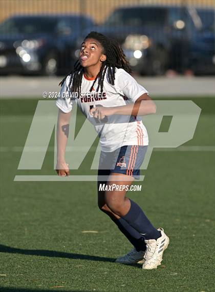 Thumbnail 2 in Fortune Early College @ John Adams Academy Rsvl/Lin (CIF SJS D7 Quarter Final) photogallery.