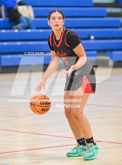 Thumbnail 2 in Cedar Valley vs. Coronado (Section 7) photogallery.