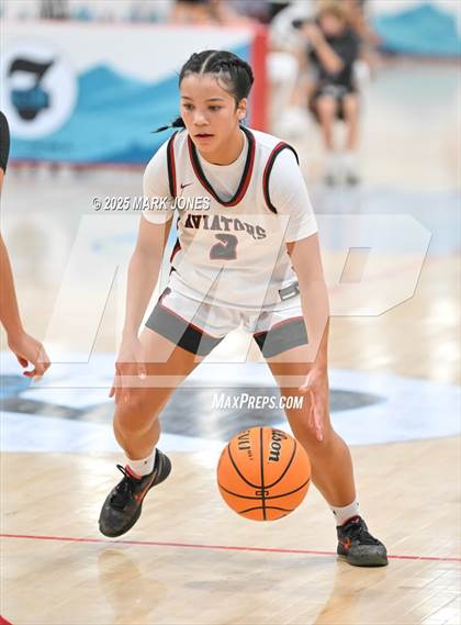 Thumbnail 3 in Cedar Valley vs. Coronado (Section 7) photogallery.