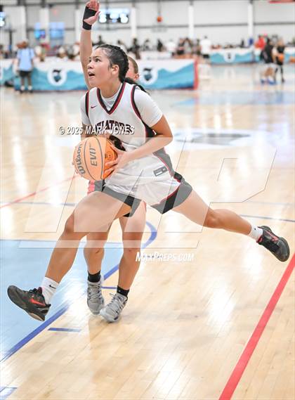 Thumbnail 3 in Cedar Valley vs. Coronado (Section 7) photogallery.