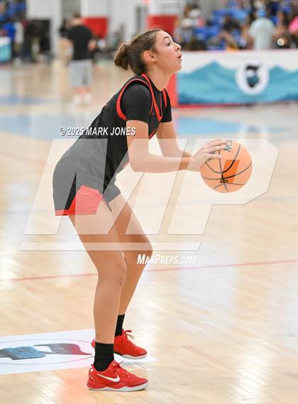 Thumbnail 3 in Cedar Valley vs. Coronado (Section 7) photogallery.