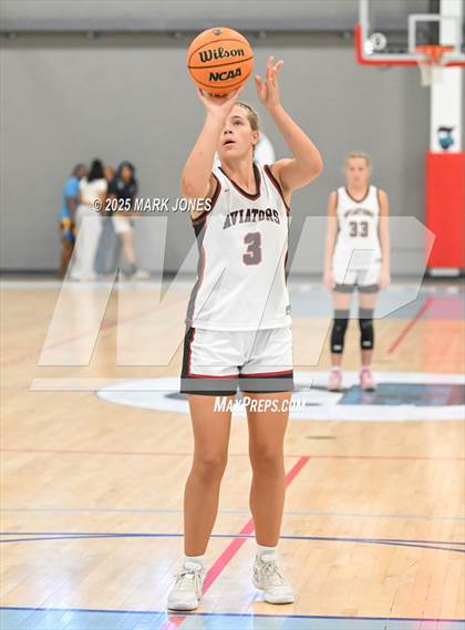 Thumbnail 1 in Cedar Valley vs. Coronado (Section 7) photogallery.