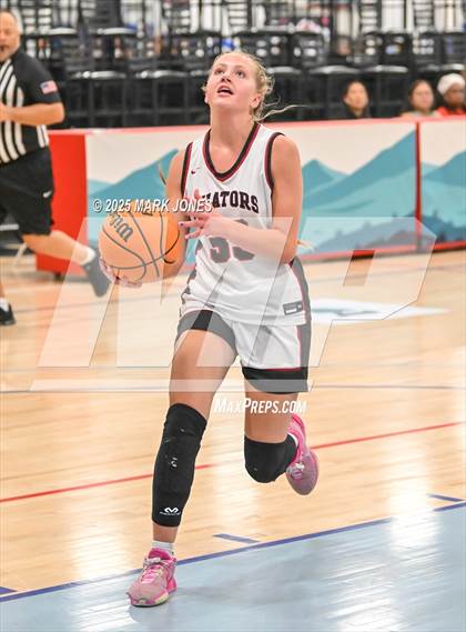 Thumbnail 2 in Cedar Valley vs. Coronado (Section 7) photogallery.