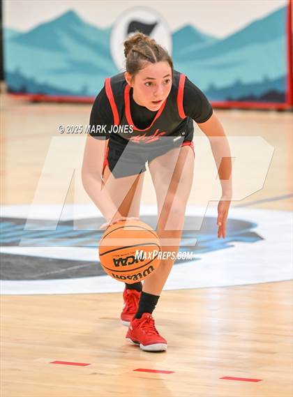 Thumbnail 3 in Cedar Valley vs. Coronado (Section 7) photogallery.